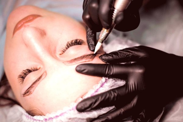 Перманентный макияж процесс