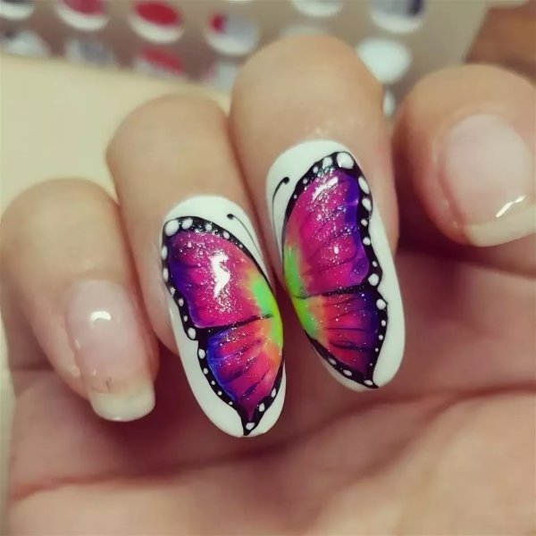 Ногти яркие летние