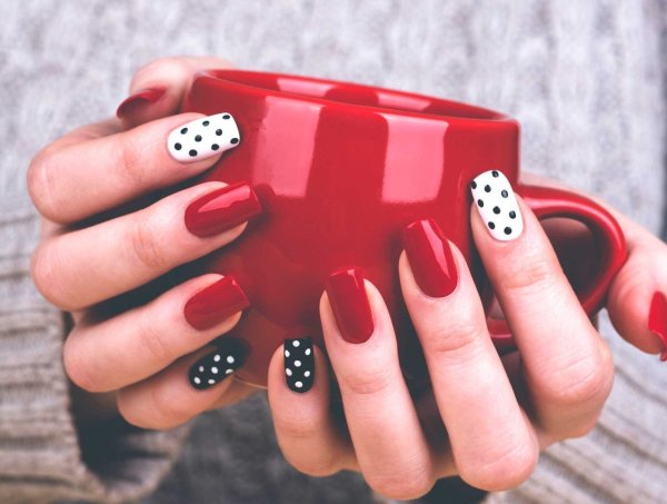 Красивый необычный маникюр