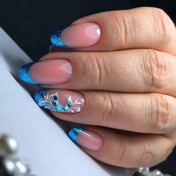 Оригинальный френч с рисунком