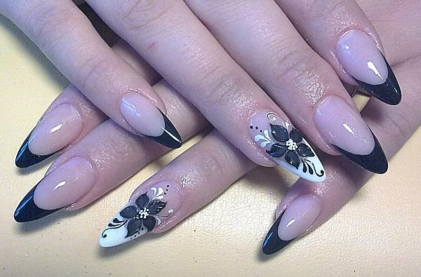 Стилет миндаль