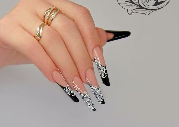 Черно белый маникюр на длинные ногти