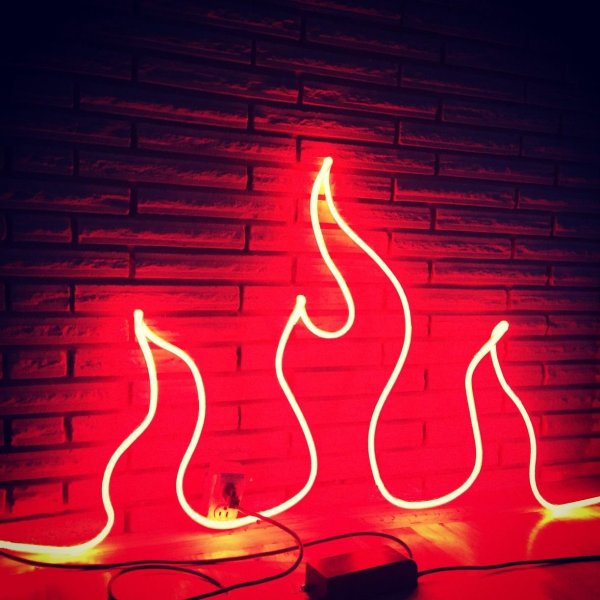 Нарисовать огонь красками