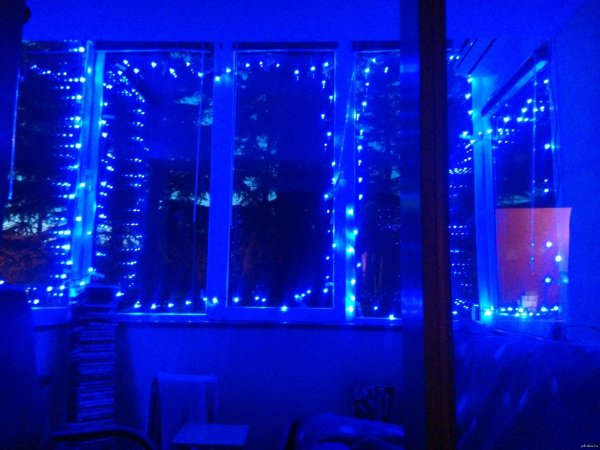 Гирлянда на окно