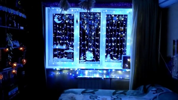 Гирлянда бахрома на окно