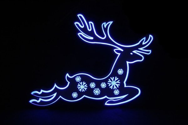 Украшение из гирлянды