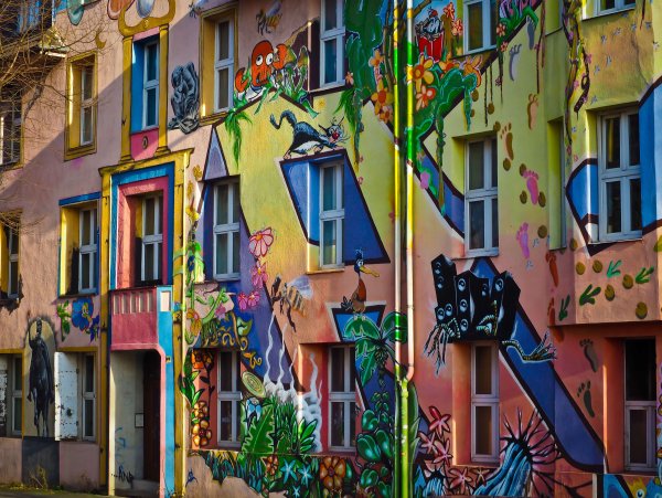 Роспись стен и фасадов