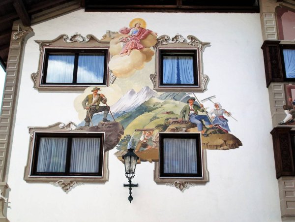 Фасадная роспись