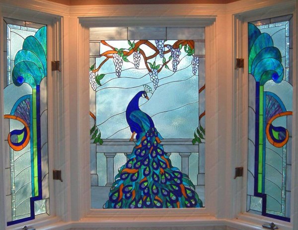 Витраж в современном интерьере
