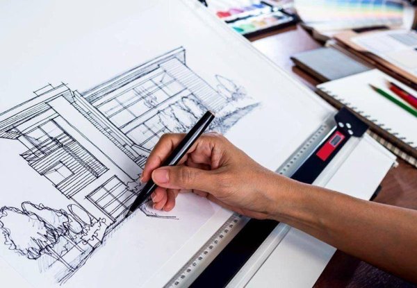 Карандаш чертит