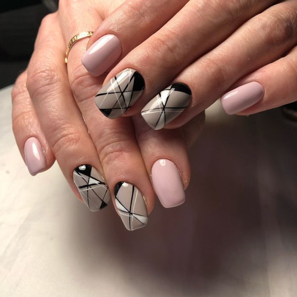 Геометрия на ногтях