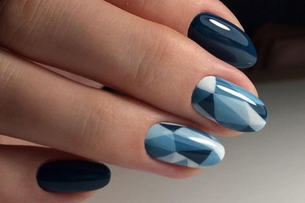 Геометрический маникюр