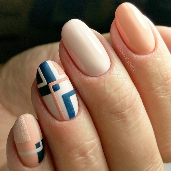 Черно белый маникюр