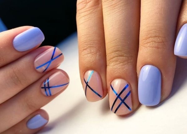 Маникюр на короткие ногти геометрия