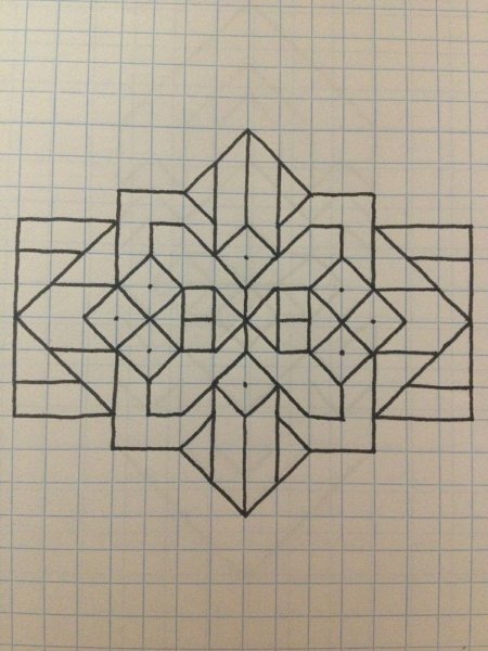 Необычные узоры по клеточкам