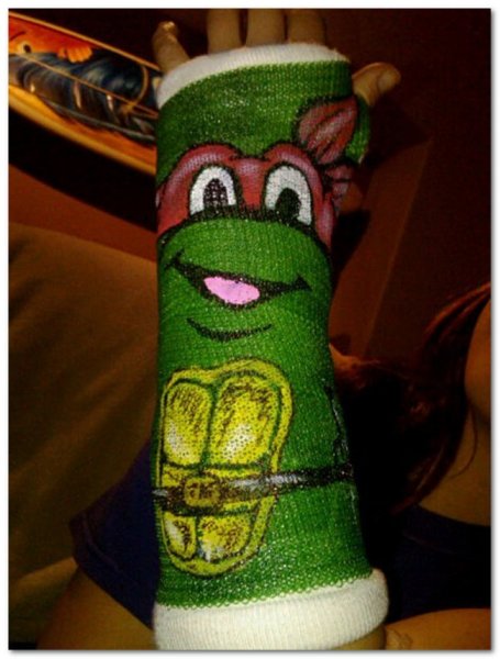 Разукрашенный гипс