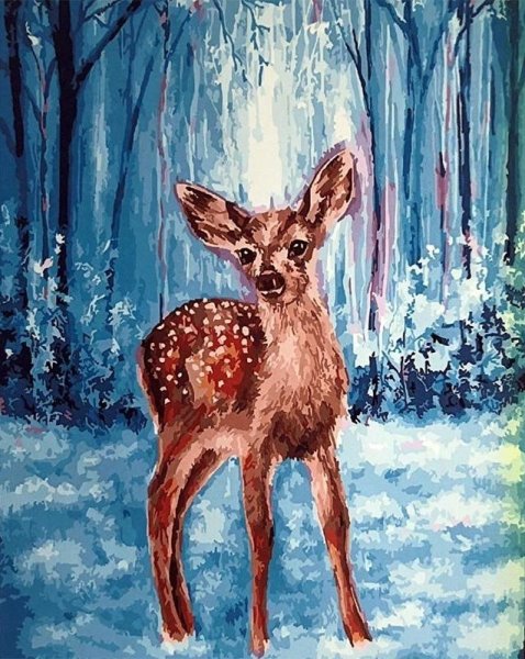 Олененок в зимнем лесу