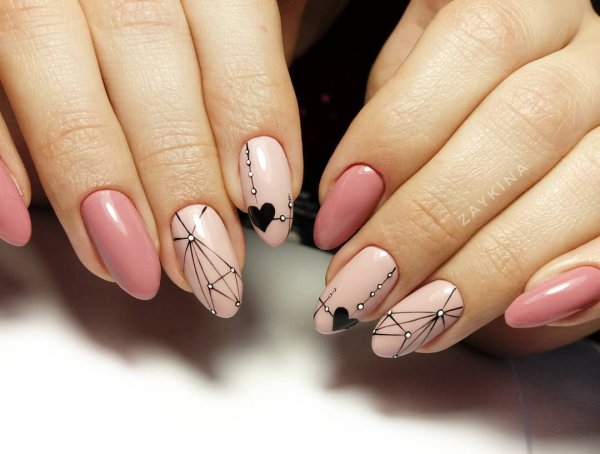 Маникюр беж