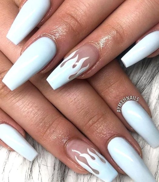 Маникюр на средние ногти