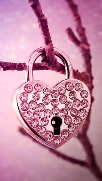 Ариана Гранде 2020 портрет