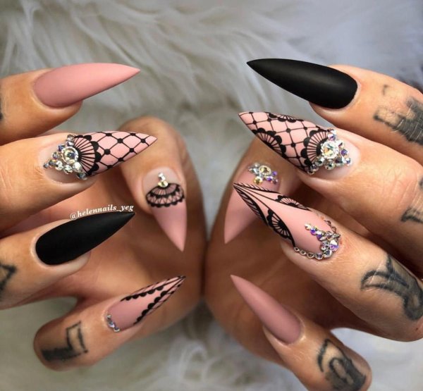 Оригинальный френч на нарощенных ногтях