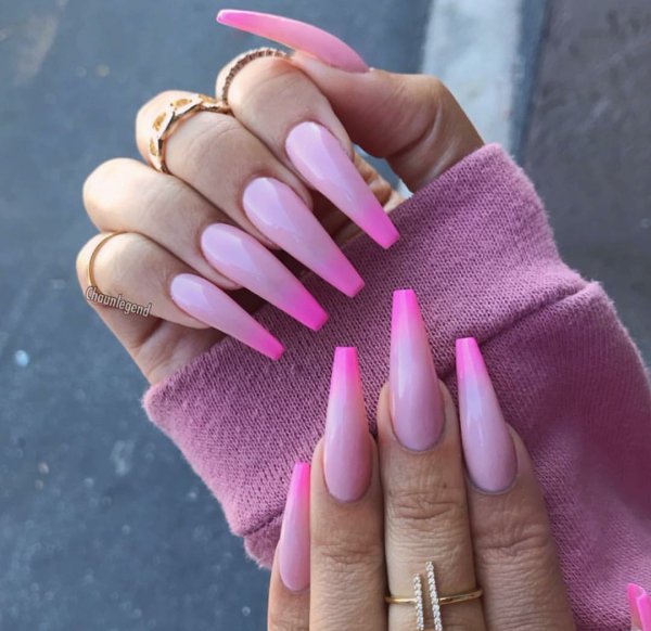 Черные ногти 2022 миндаль