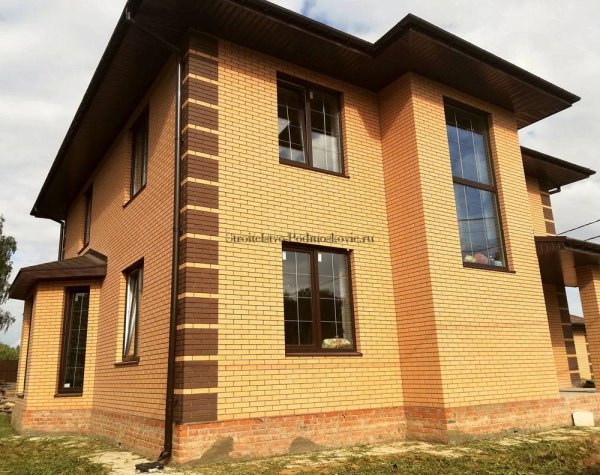 Дом из облицовочного кирпича