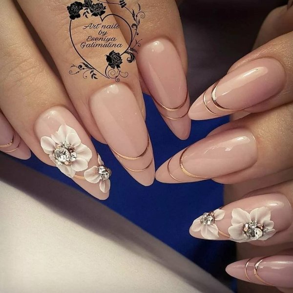 Свадебный френч миндаль