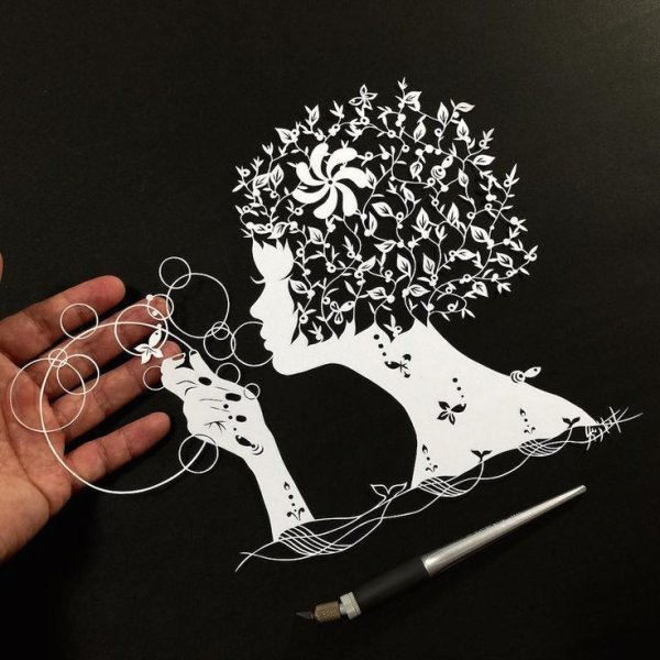 Японский художник Mr. Riu