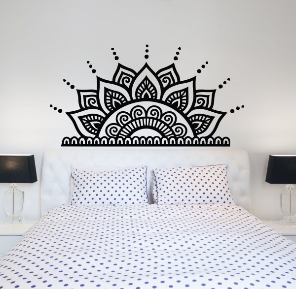 Узоры на стене