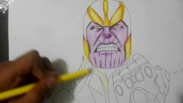 Танос карандашом простым