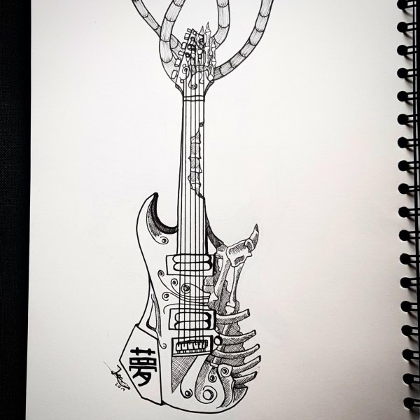 Натюрморт с гитарой карандашом