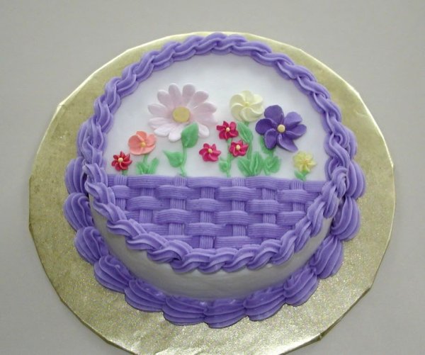 Украшение торта узорами из крема