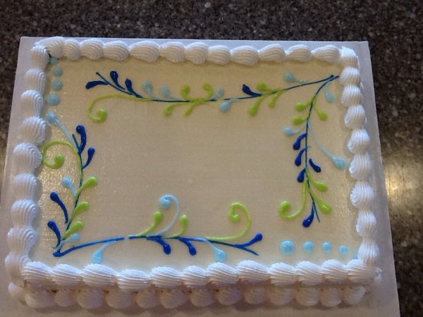 Украсить квадратный торт в домашних