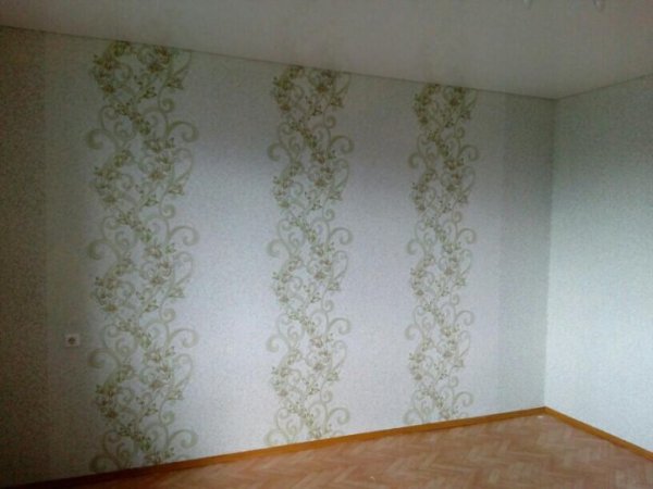 Чередование обоев с рисунком и без