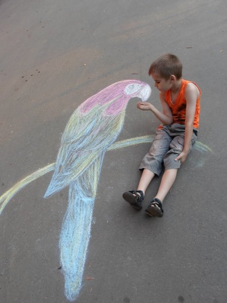 Рисование мелками на асфальте легкие