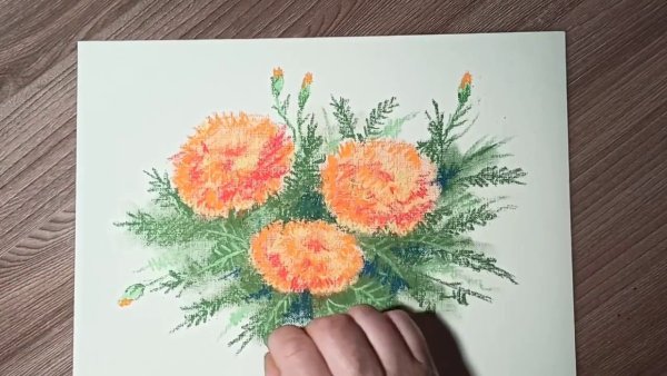 Бархатцы пастелью