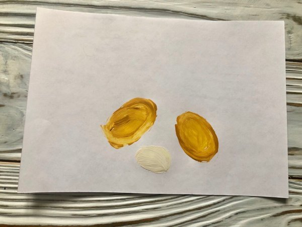 Рисование красками яички простые и золотые