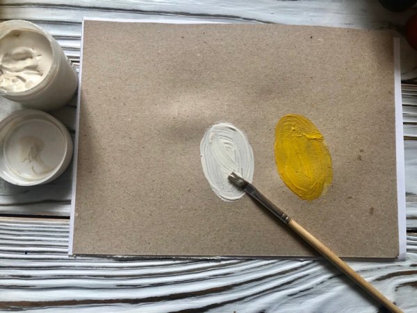 Рисование красками яички простые и золотые