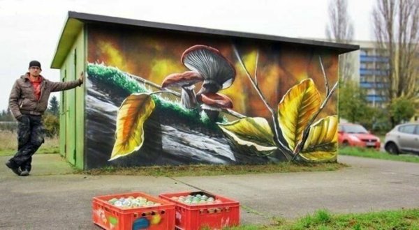 Разрисовать ворота гаража