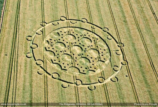 Круги на полях 2001