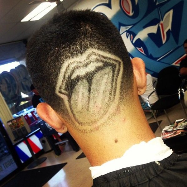 Современные прически карандашом