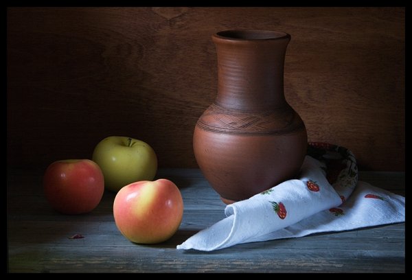 Ревякин Дмитрий натюрморт кувшин яблоки