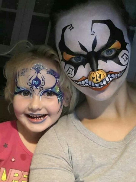 Аквагрим паутина на лице