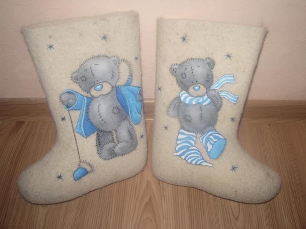 Валенки с вышивкой женские