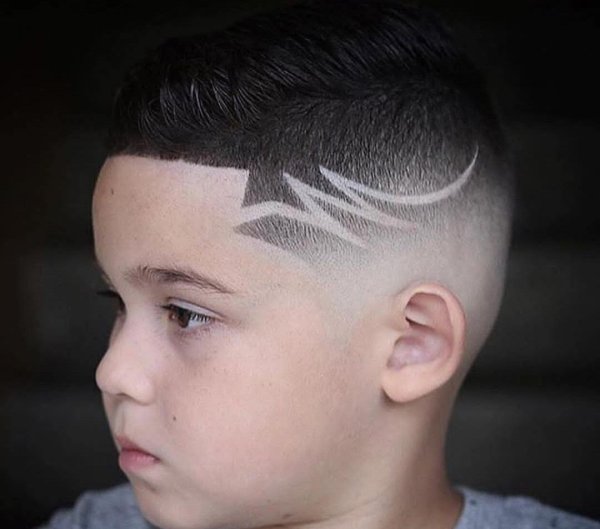 Стрижки для мальчиков с выбритыми узорами