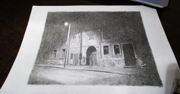 Рисование карандашом и ластиком