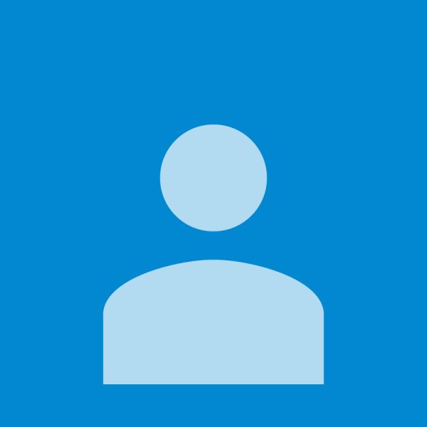 Шлем рыцаря черно белый