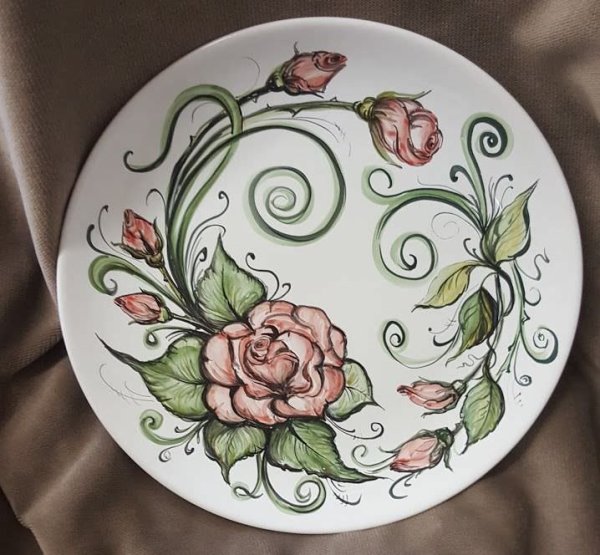 Роспись тарелок по трафарету