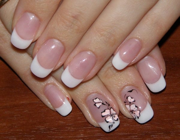 Маникюр с рисунком